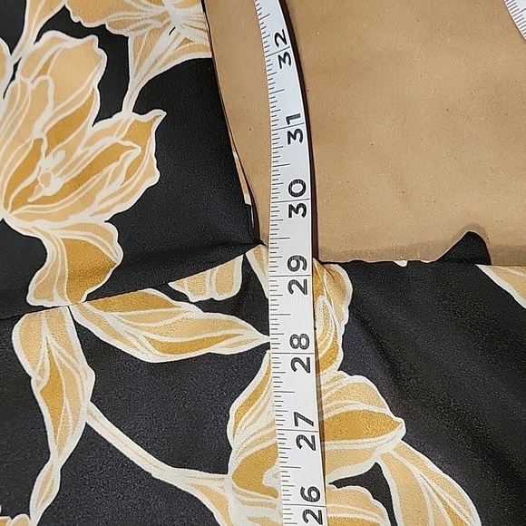 Maison Du Soir Size S/M Black, Gold & White Selena Kimono, NEW with Tags - Picture 9 of 16